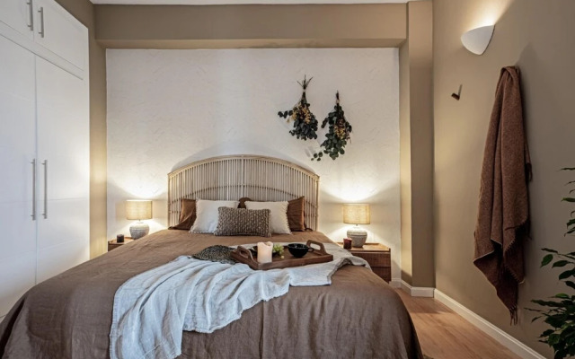 Triana - 1 Bedroom Apartment in Trafalgar