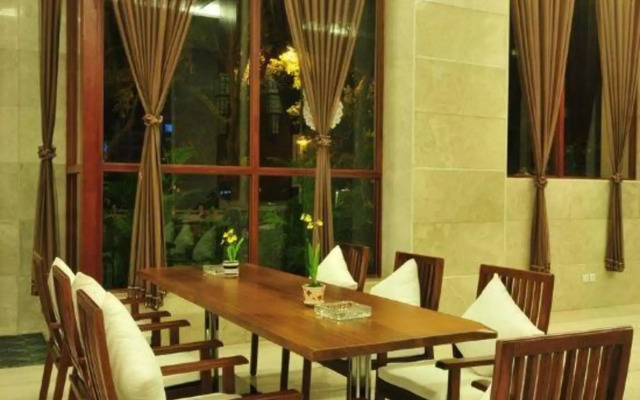 Zhujiang Crystal Hotel