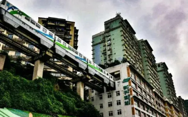 Green Hotel