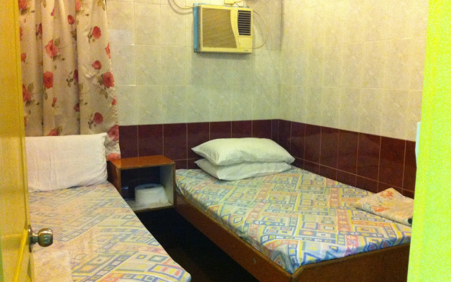 Kowloon New Hostel