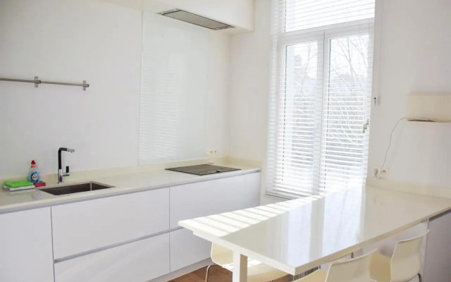 Light Modern Apartment in the Heart of Antwerp