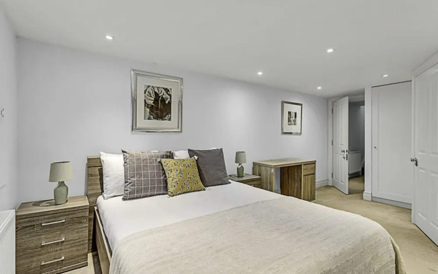 Superb Clapham Duplex