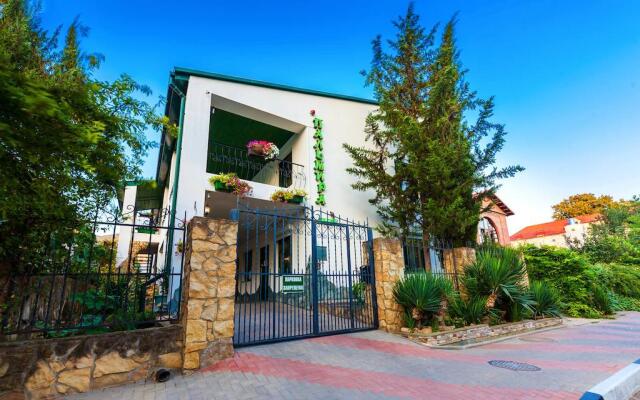 Palmira Hotel