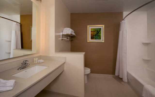 Fairfield Inn & Suites Washington