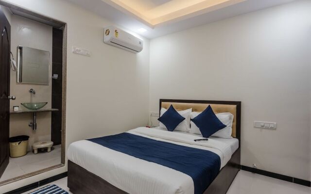 OYO 8298 Zee Residency