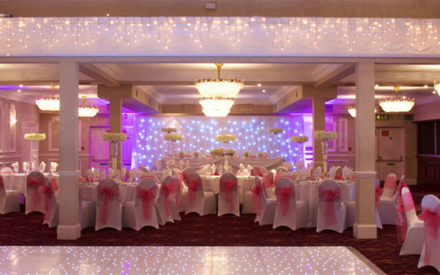 London Chigwell Prince Regent Hotel, BW Signature Collection