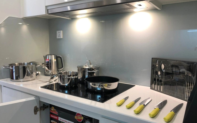 Luxury Condotel 2BR Vinhomes Skylake Keangnam