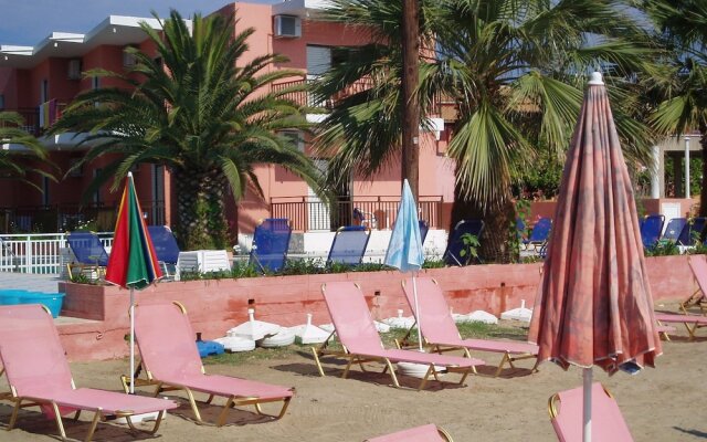 Maria' s Beach Apartments