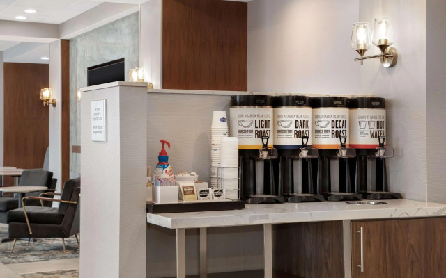 Hampton Inn by Hilton Brampton Toronto