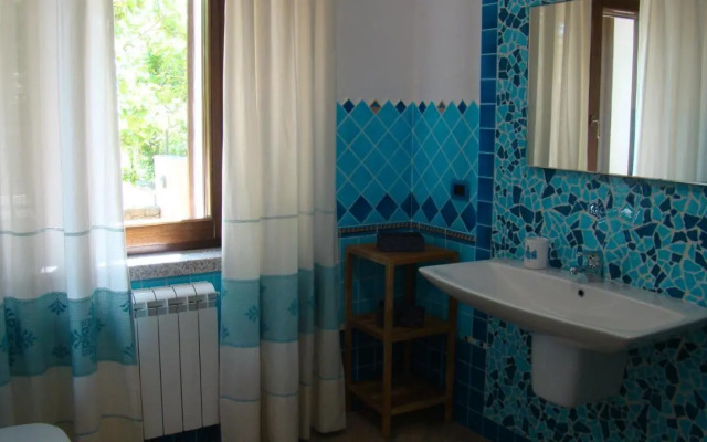 Bella casa con giardino a 10 minuti dal mare