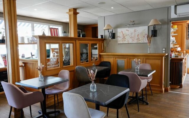 Brit Hotel Essentiel Reims Taissy