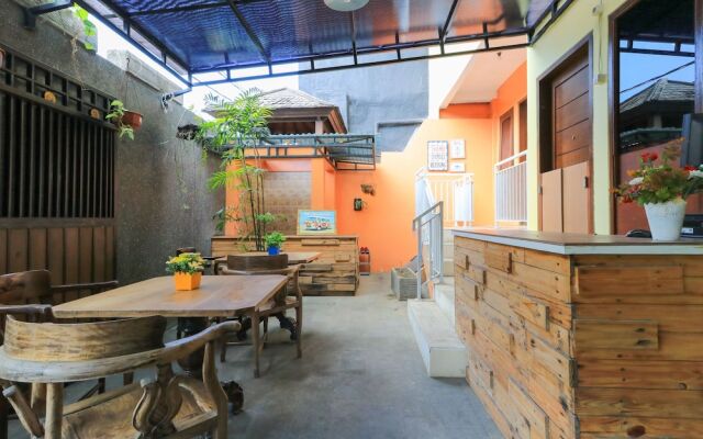 Lavender Hostel