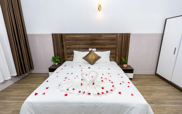 Phú Quý Hotel