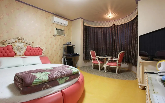 Carlsbed Motel