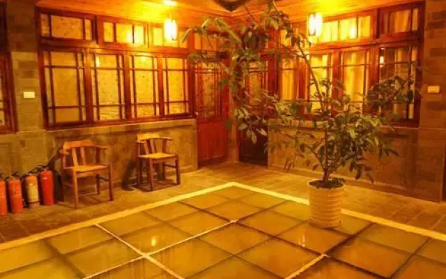 Dali Mercury Inn