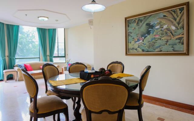3BR with Pool View at Permata Gandaria Apartment