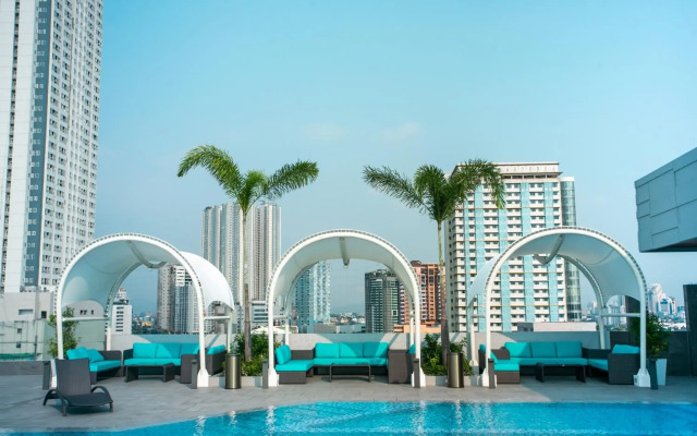 Luxent Hotel