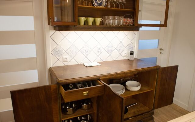 Goodnight Warsaw Apartments on Aleja Jana Pawla II 35