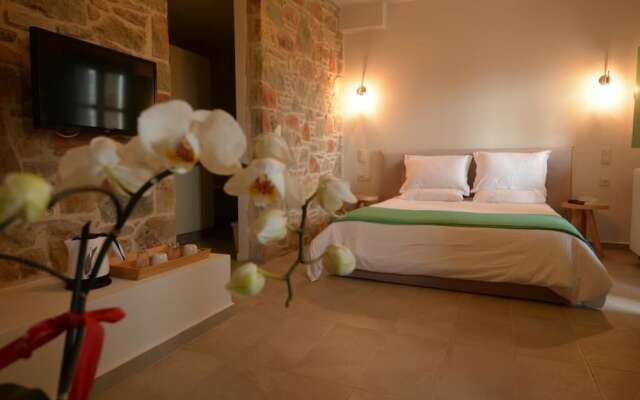 Foresta in Medias Mores