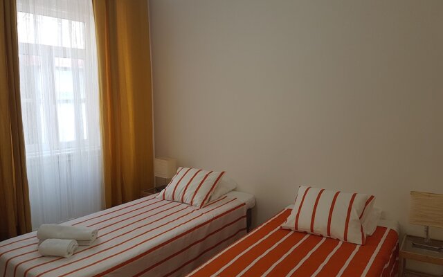 Apartment with Balcony in the Heart of Lisbon