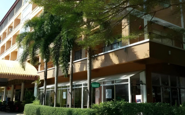 AK Terrace