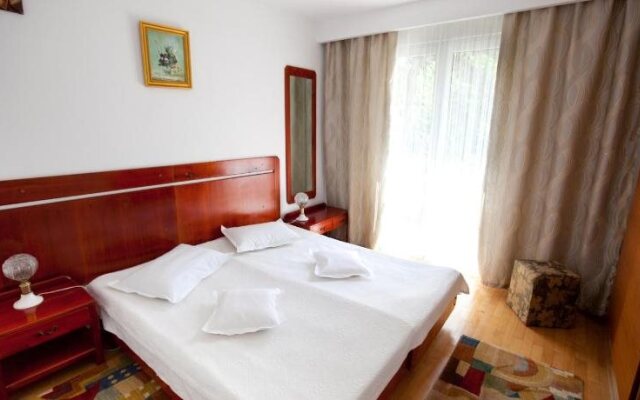 Hotel Carmen
