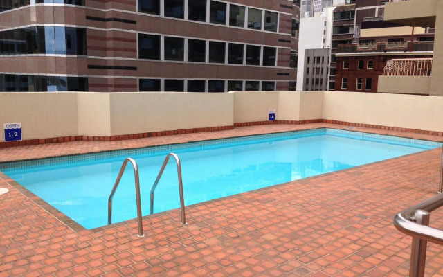 Metro Apartments on King Street