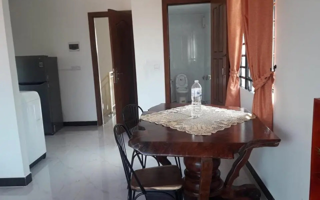 Khun Pich Apartments