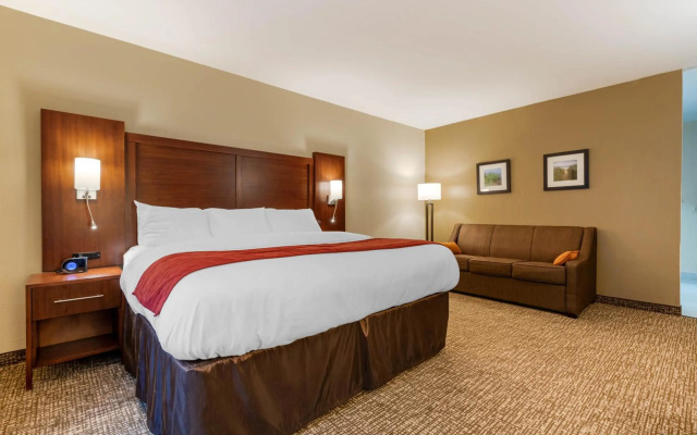 Comfort Inn & Suites