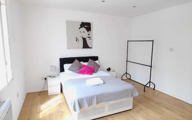 3 Bed Flat Liverpool st Spitalfields