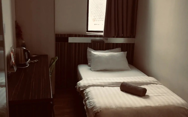 Kino Hotel