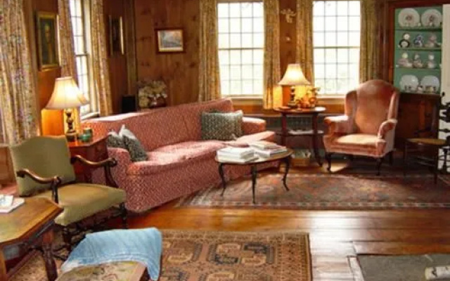 The Inn at Woodchuck Hill Farm