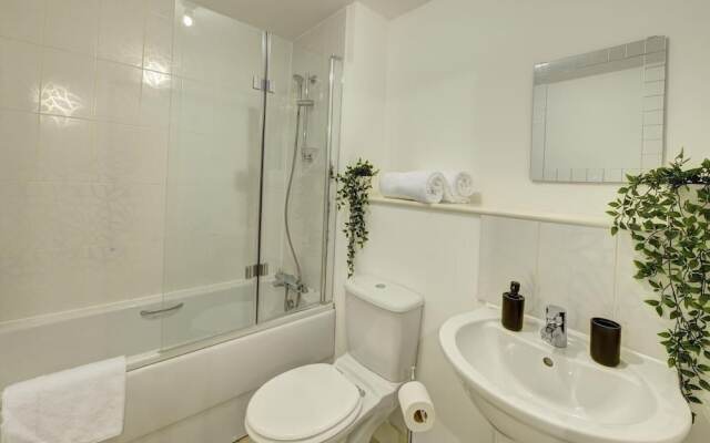 Beautiful 1-bed Apartment in Gloucester