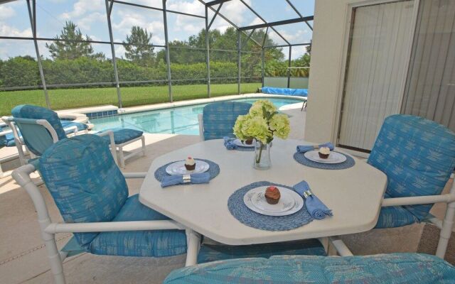 848KD Sunny Place 4 Br villa by RedAwning