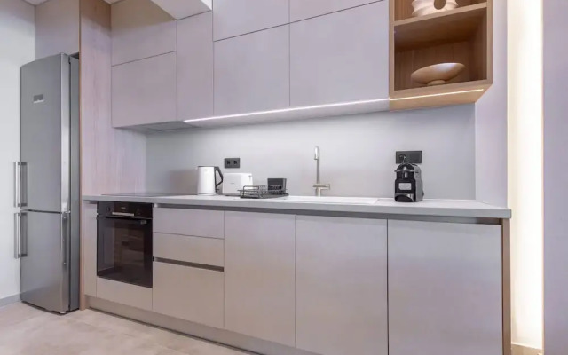 Phaedrus Living: Athens Luxury Residences Champagne
