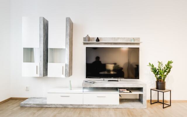 Riverside Family apartment in the center