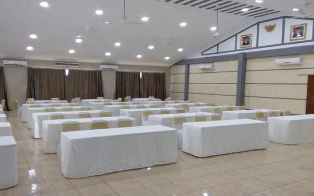 Bayu Amrta Hotel & Restaurant