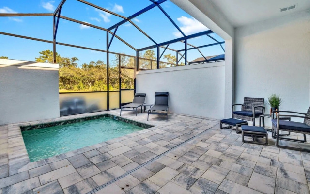 Modern 3BR Townhouse With Pool Near Disney