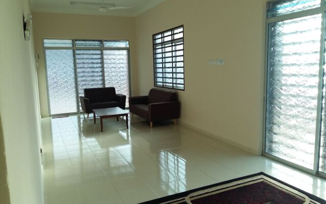 Samsiah Guest House Taman Yayasan