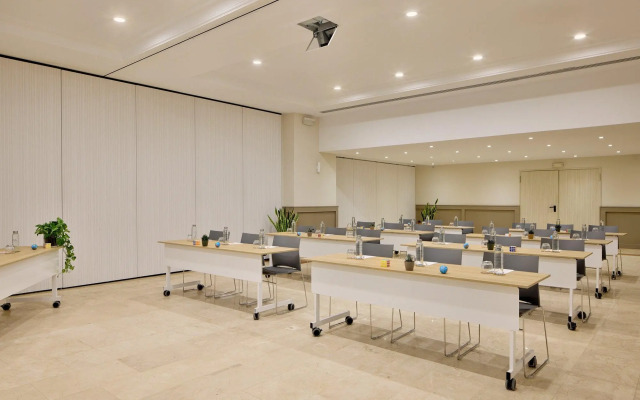 INNSiDE by Melia Barcelona Apolo Hotel
