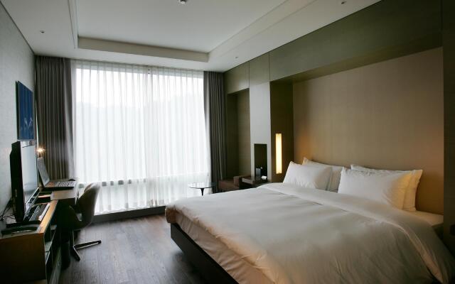 Grand Mercure Ambassador Changwon