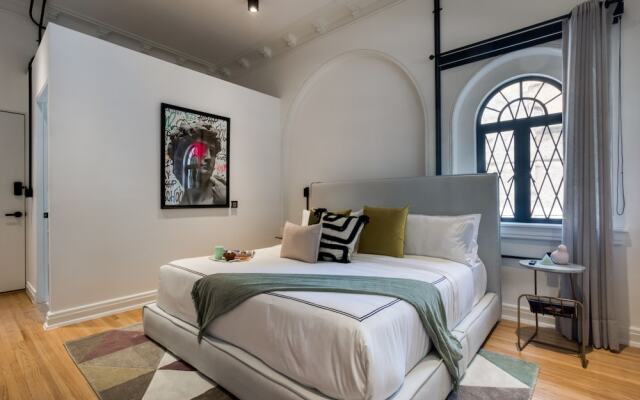 UTOPIC Campos Elíseos by ULIV