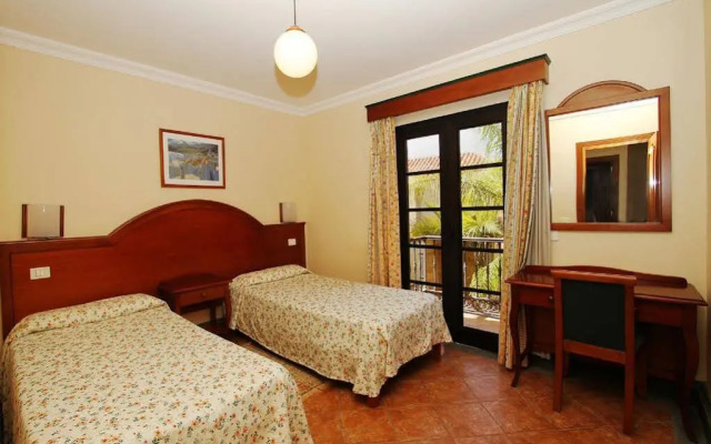 Apartamentos Punta Marina