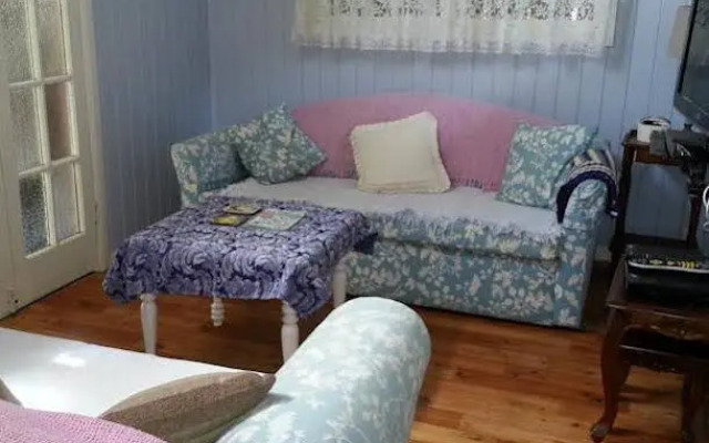 Chelsand Cottage