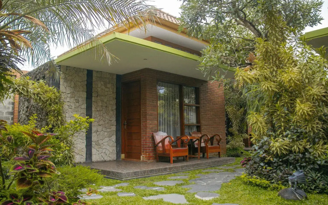 Rumput Resort & Resto