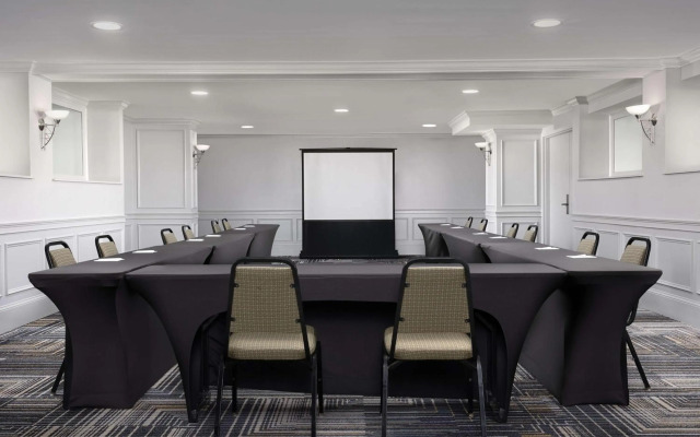 Homewood Suites by Hilton Raleigh-Durham AP/Research Triangle