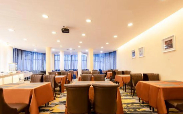 KaiMan Hotel