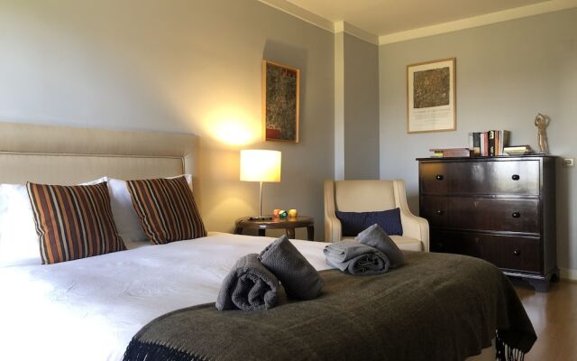 Lisbon Luxe Spacious Flat