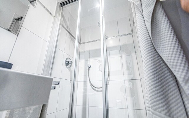 Beautiful Home in Lennestadt With 3 Bedrooms and Wifi