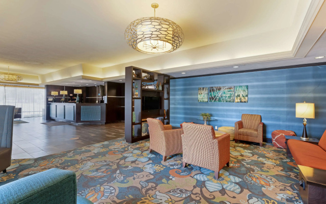 Best Western Plus Midwest Inn